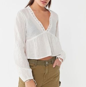 UO Acadia Balloon Sleeve Babydoll Top
